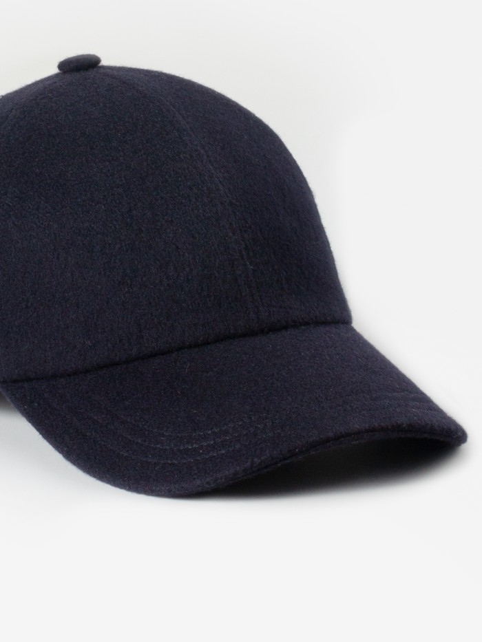 BLUE CASHMERE BASEBALL CAP