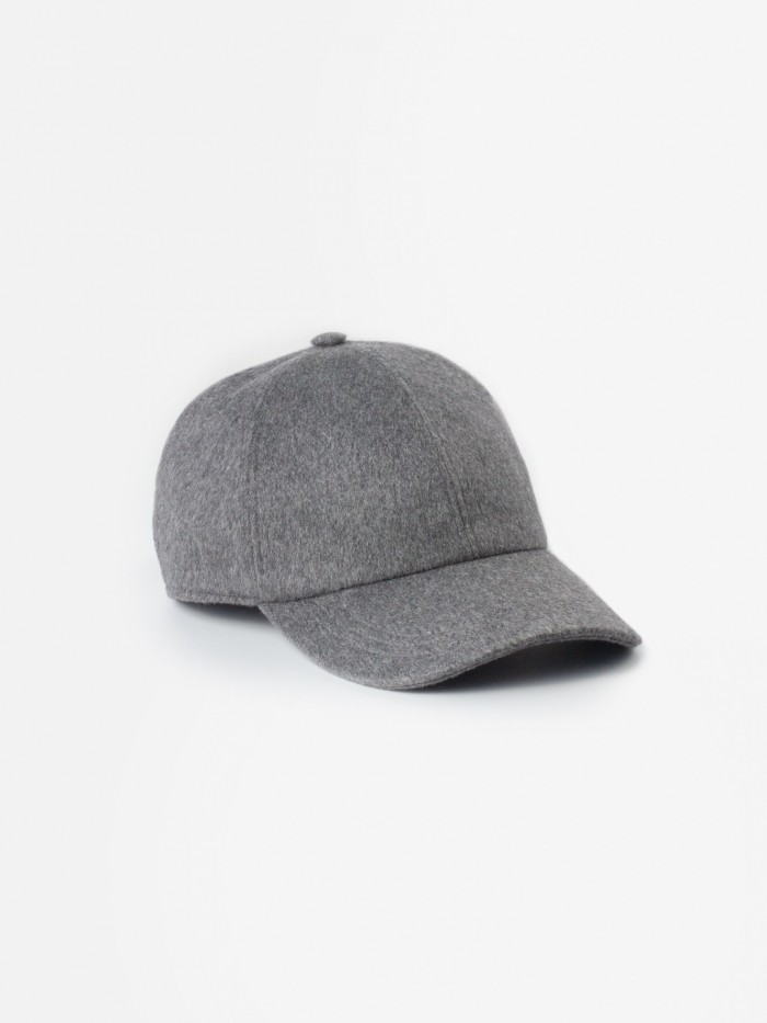 GREY CASHMERE BASEBALL CAP