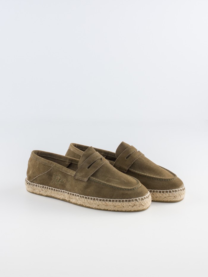 MOC22KAKI