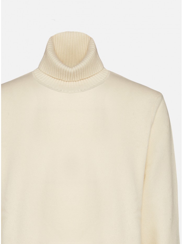 OFF WHITE LAMBSWOOL WOOL...