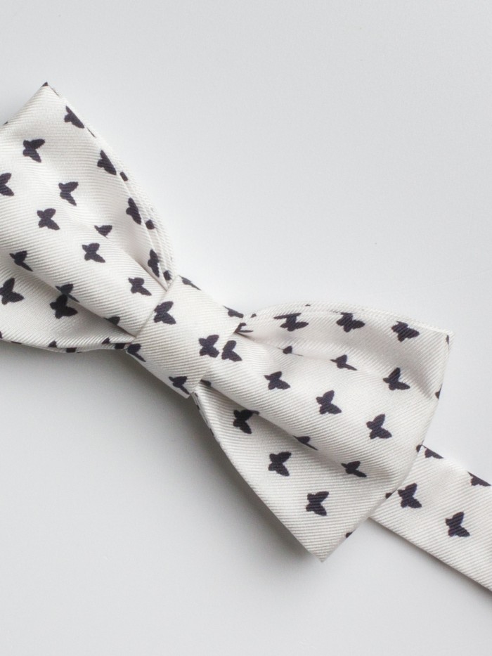 WHITE BUTTERFLY SILK BOW-TIE